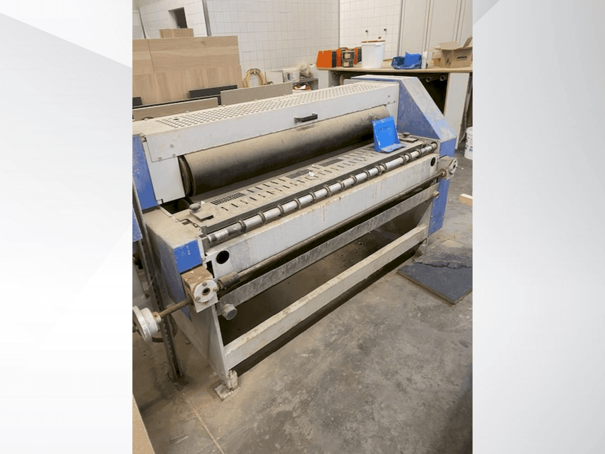 Prikaz  stroja HYMMEN TLA  sprijeda