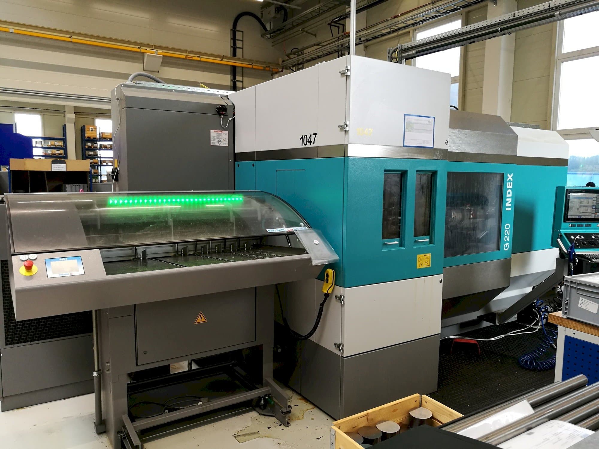 Prikaz  stroja Index G220  sprijeda