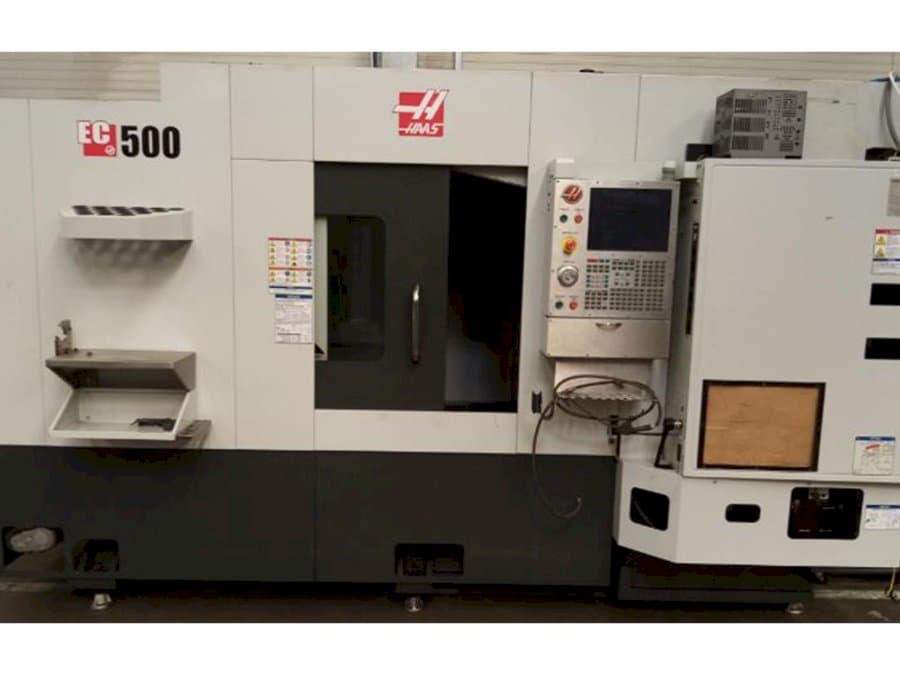 Prikaz stroja HAAS EC-500 sprijeda