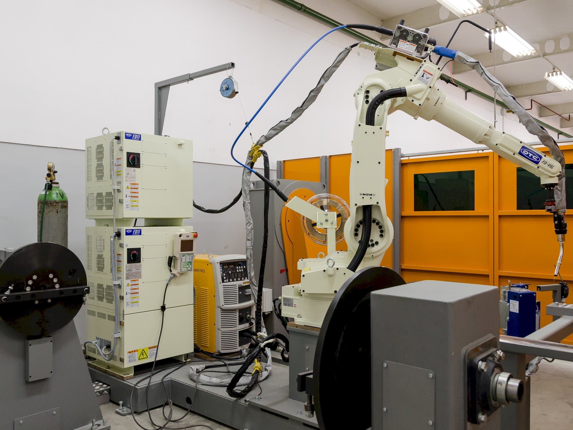 Prikaz  stroja Other Otc Daihen Fd11  sprijeda