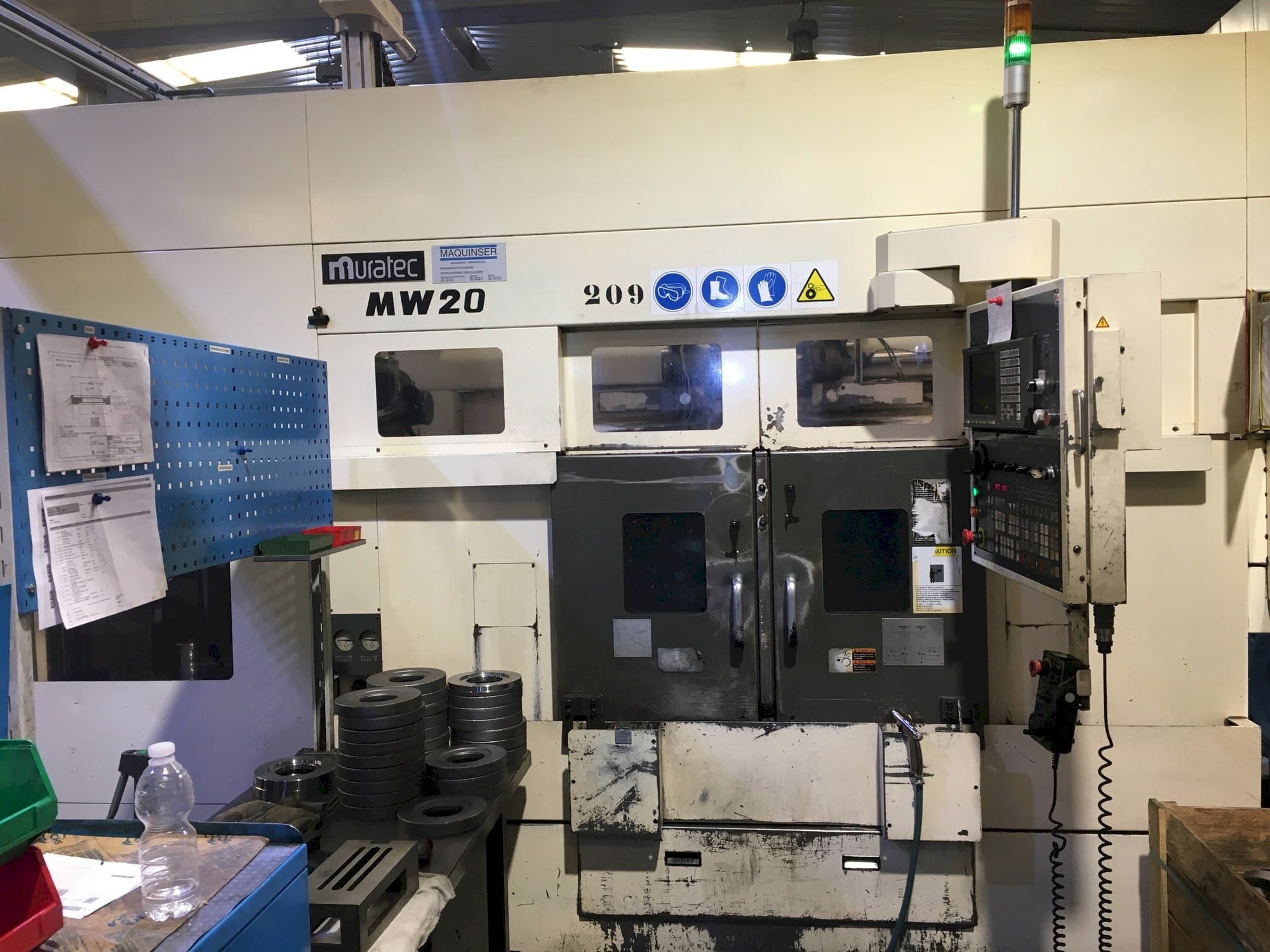 Prikaz  stroja Muratec MW20  sprijeda