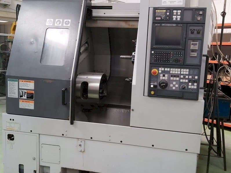 Prikaz  stroja MORI SEIKI CL-253B  sprijeda