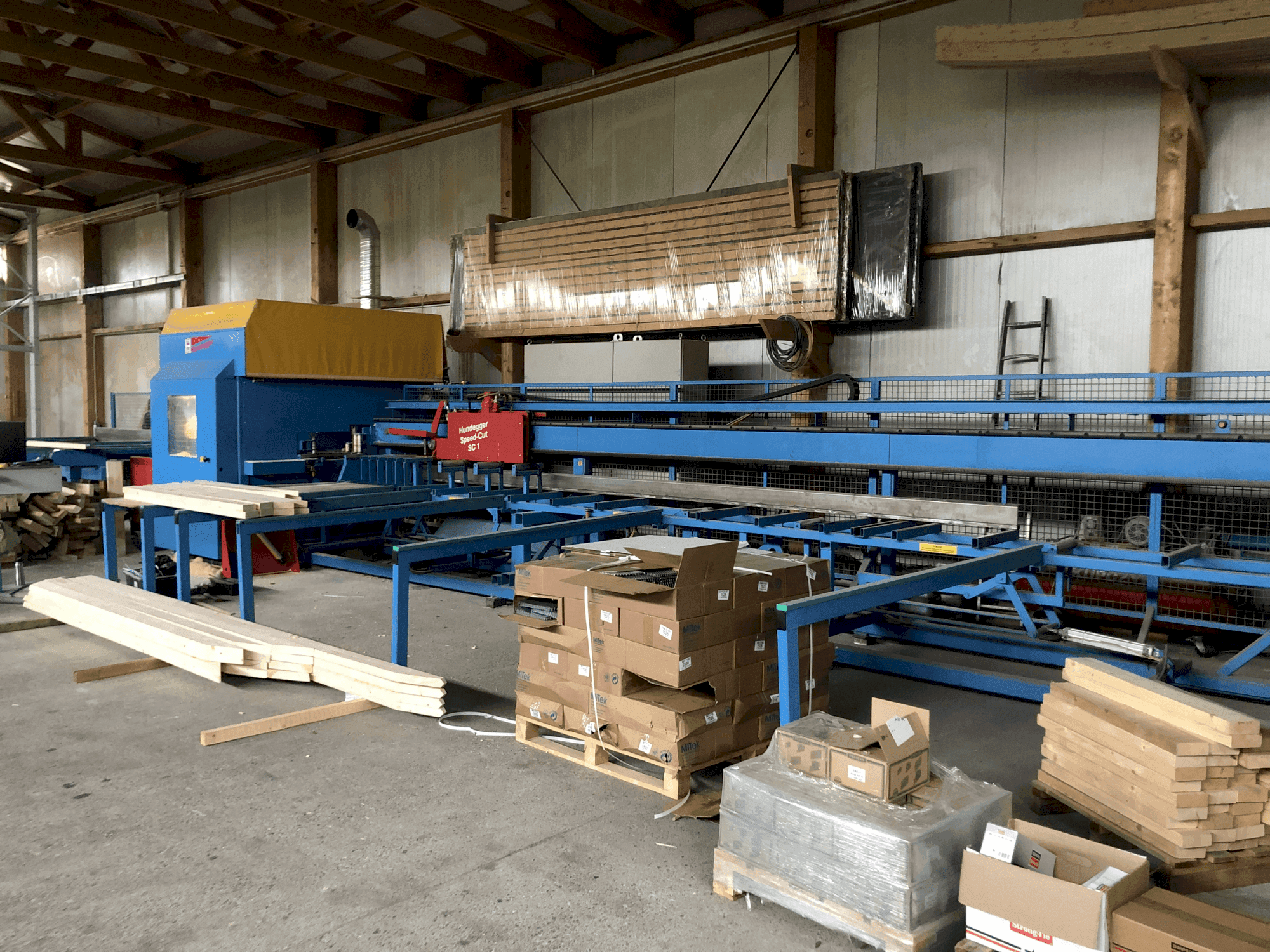 Prikaz  stroja HUNDEGGER Speed-Cut SC1  sprijeda