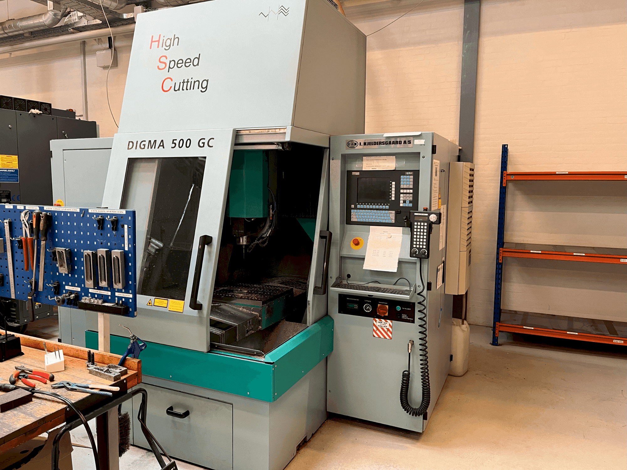 Prikaz  stroja DIGMA 500 GC  sprijeda