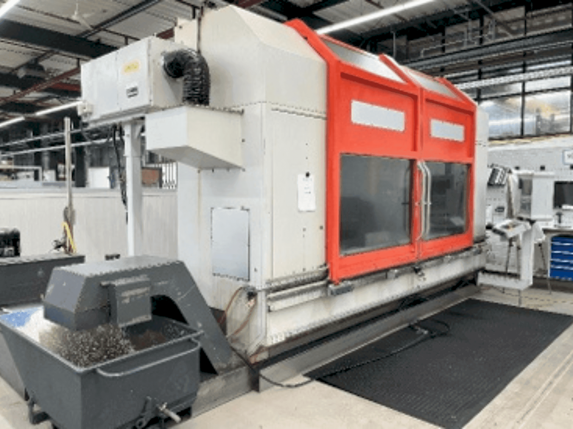 Prikaz  stroja Matec 30L  sprijeda