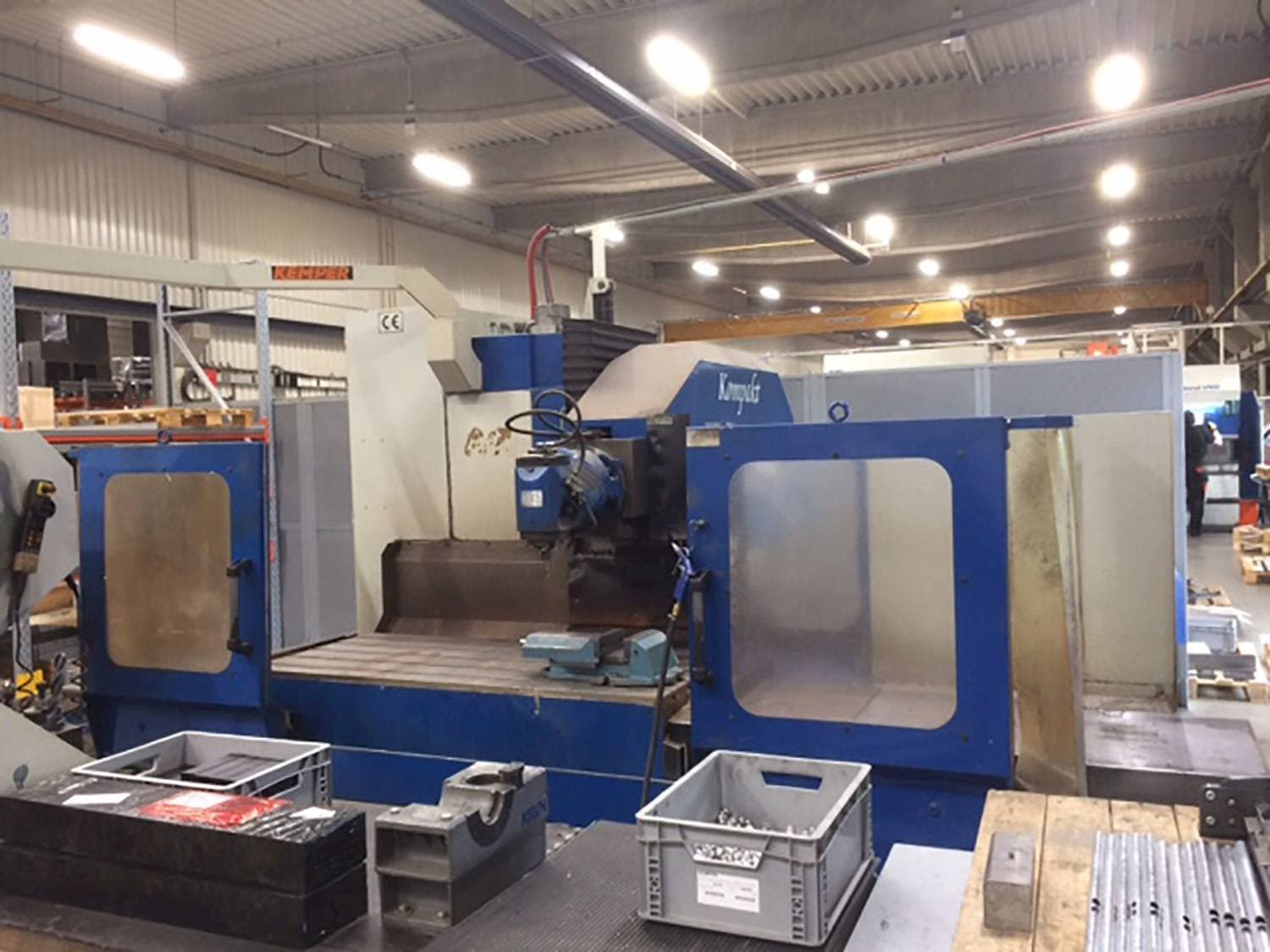 Prikaz  stroja MTE Kompakt  sprijeda