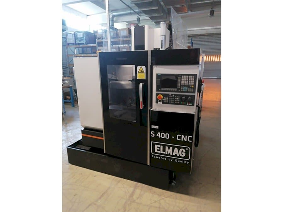 Prikaz  stroja ELMAG S 400 CNC  sprijeda