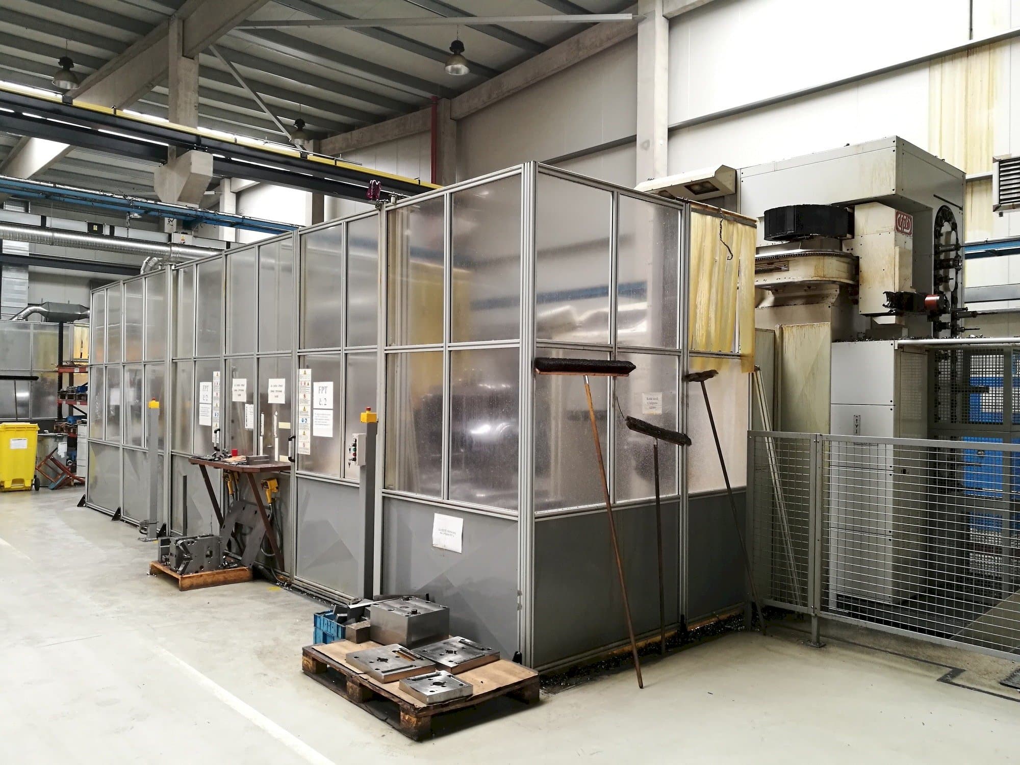 Prikaz  stroja FPT Area M  sprijeda