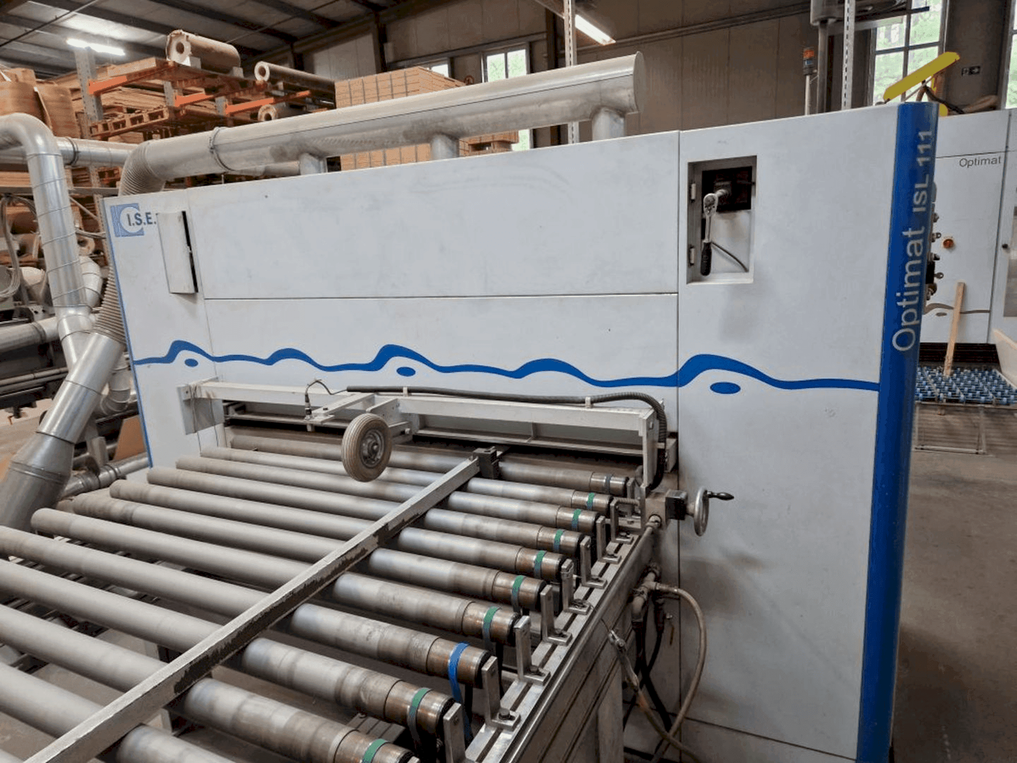 Prikaz  stroja BÜRKLE FFAII 1300  sprijeda