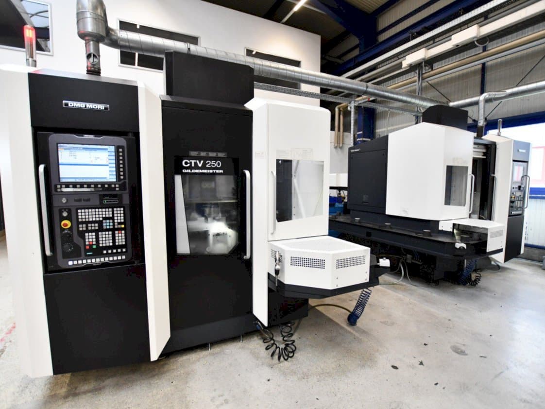 Prikaz  stroja DMG MORI Gildemeister CTV 250 2nd  sprijeda