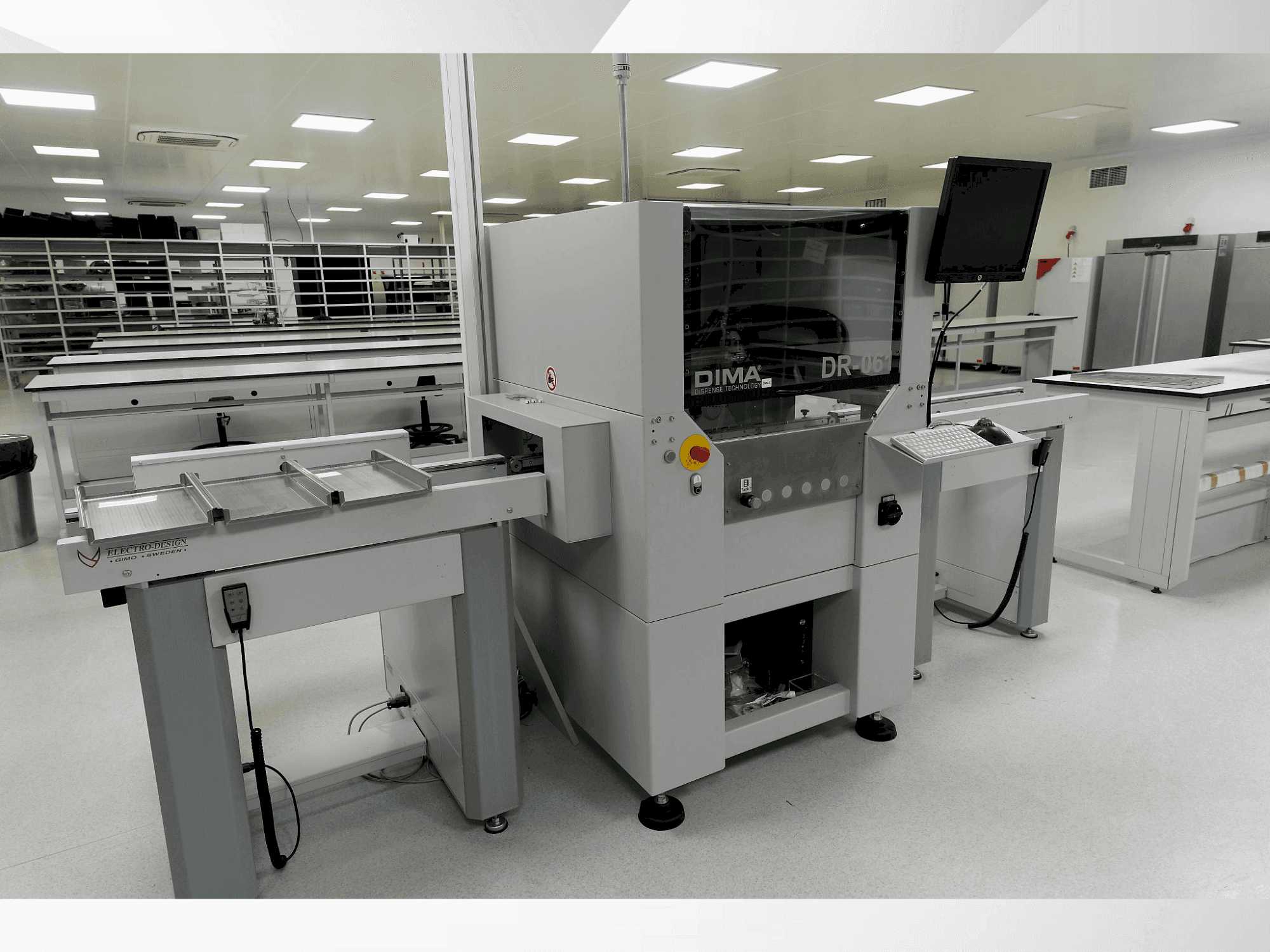 Prikaz  stroja DIMA DR-061  sprijeda