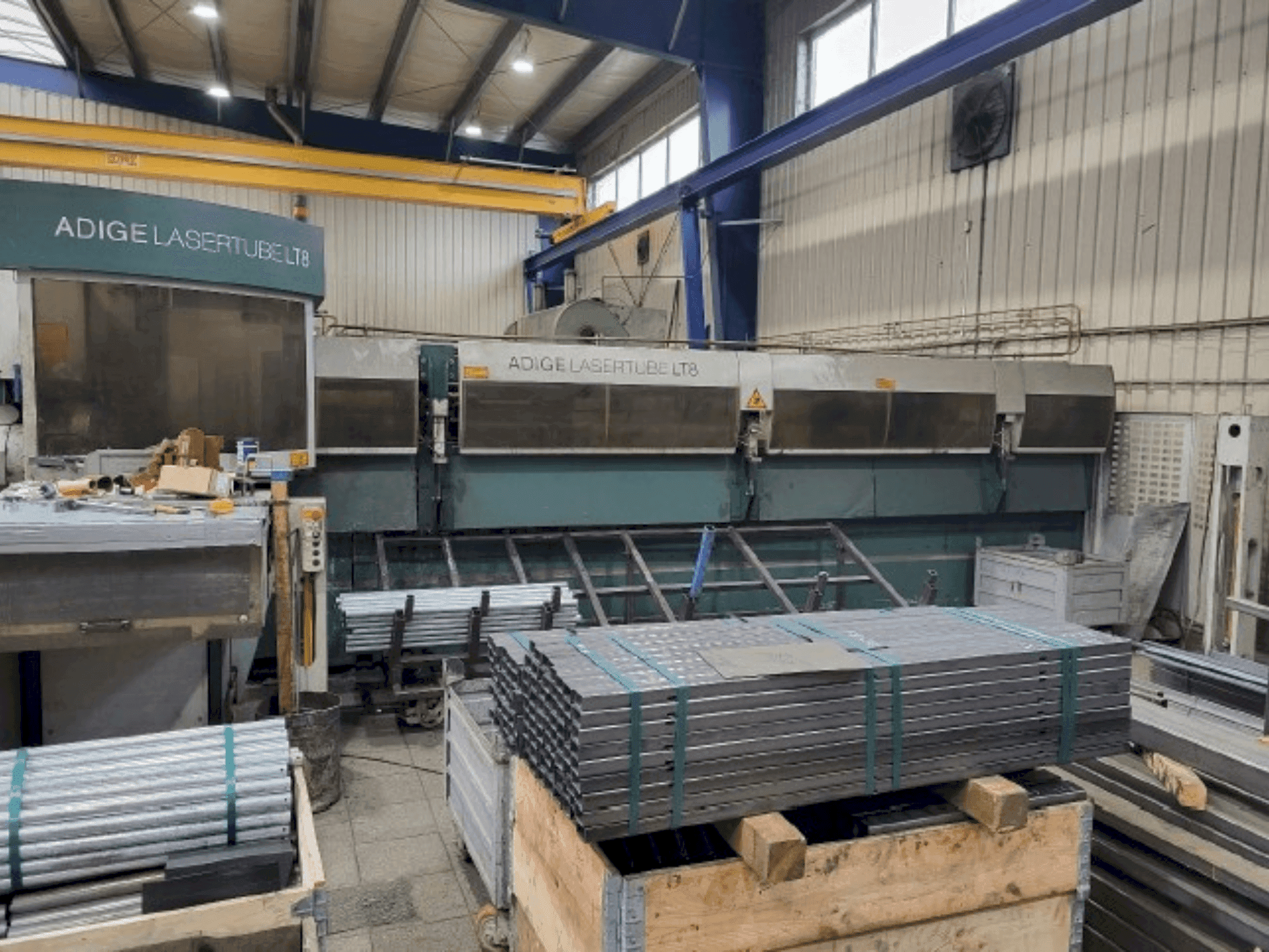 Prikaz  stroja BLM Adige LT 8  sprijeda