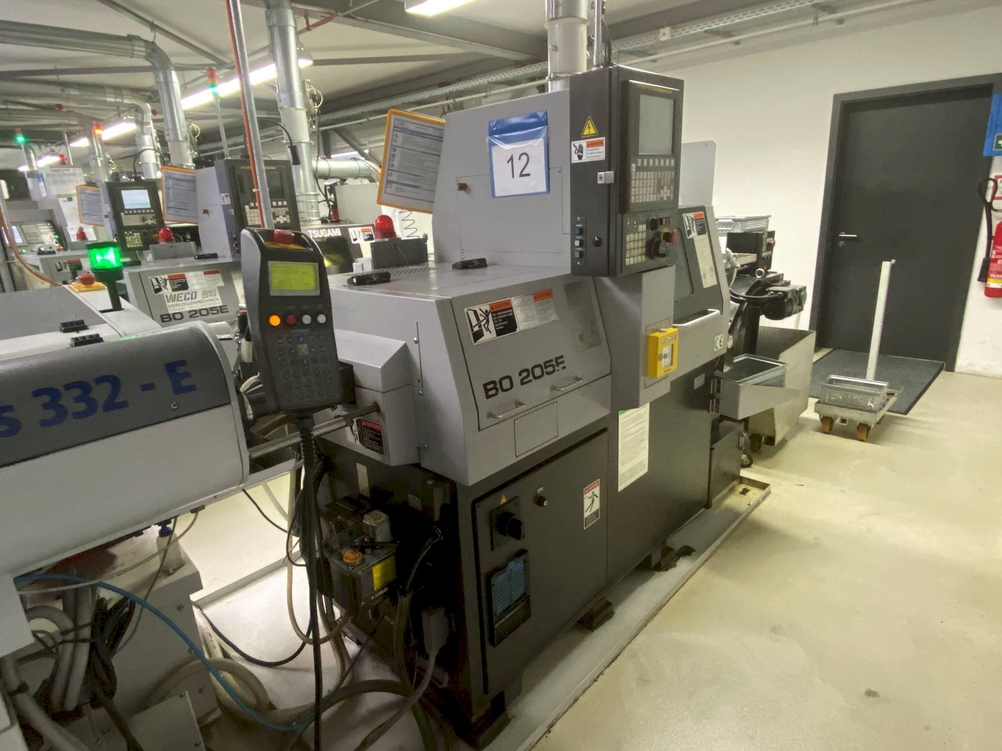 Prikaz  stroja TSUGAMI Bo205 Eii  sprijeda