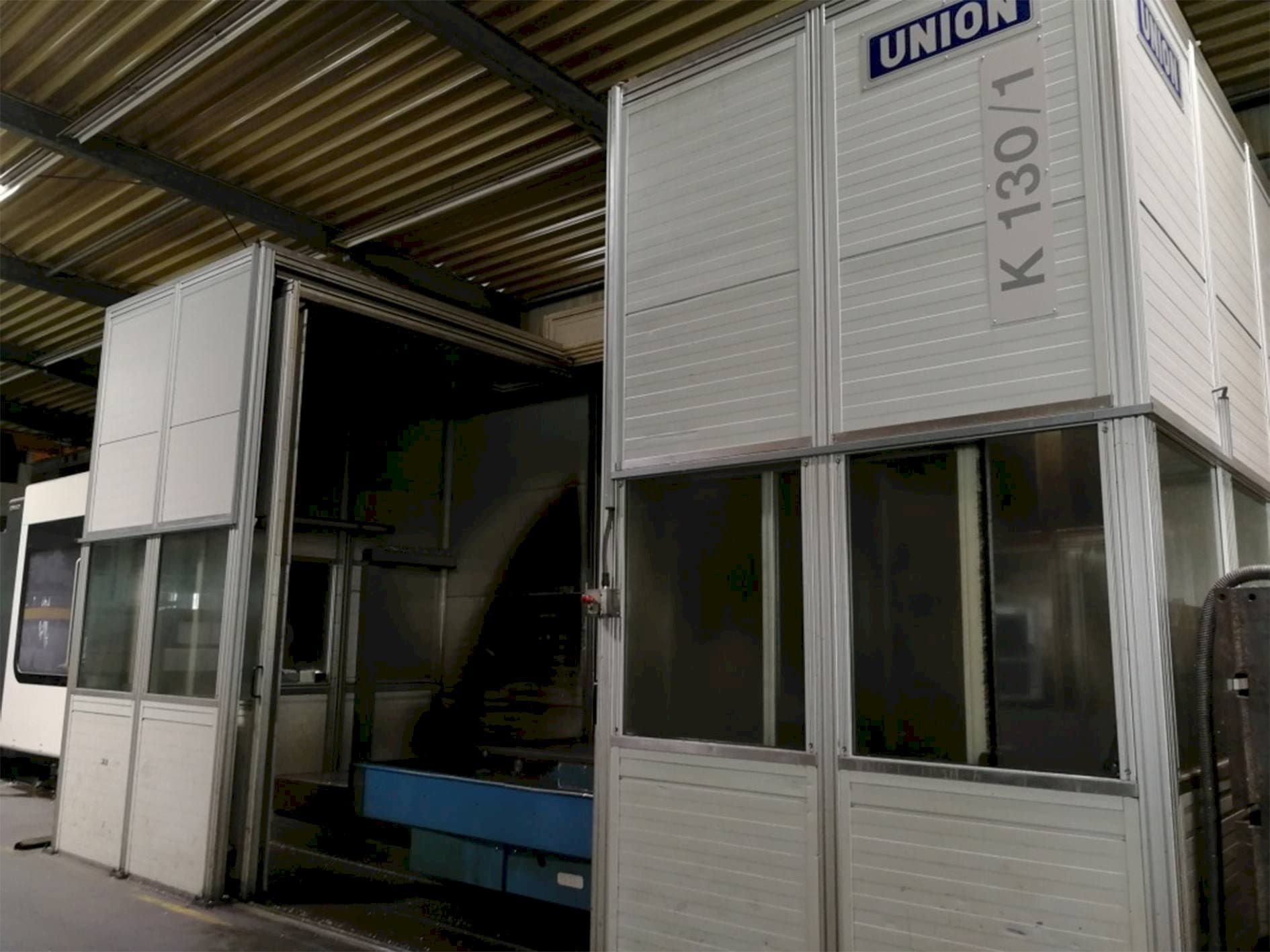 Prikaz  stroja UNION K 130 TNC 530  sprijeda