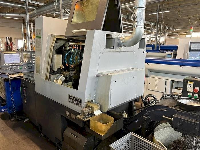 Prikaz  stroja TSUGAMI B0326E-II  sprijeda