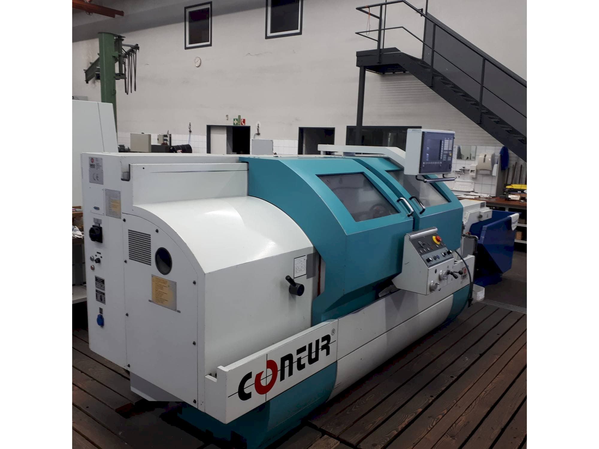 Prikaz  stroja Saeilo Contour Dialog T52 x 1500  sprijeda