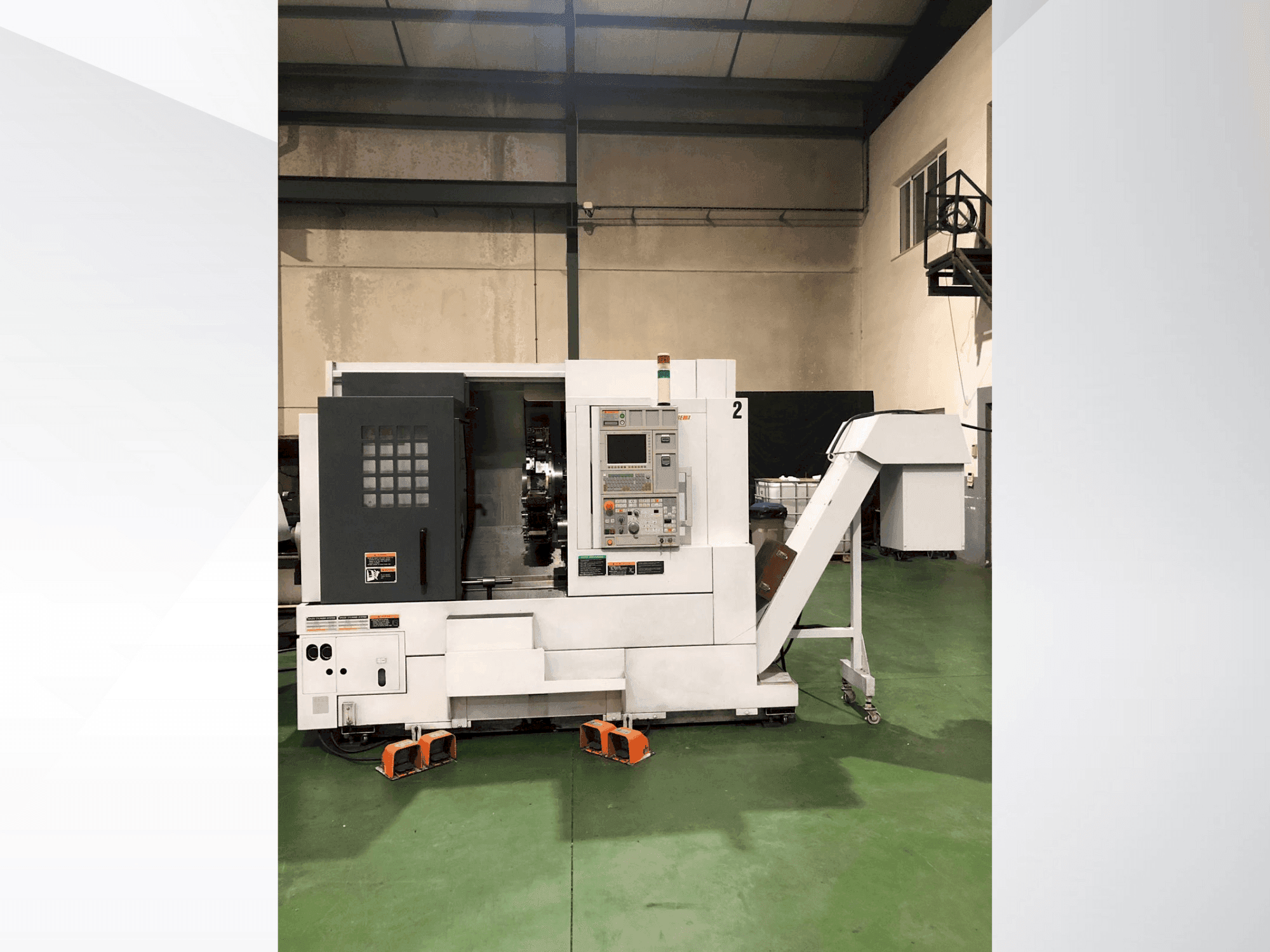 Prikaz  stroja MORI SEIKI NL2000SY  sprijeda