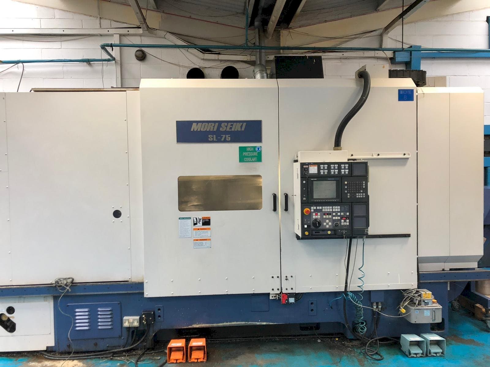 Prikaz  stroja MORI SEIKI SL75  sprijeda