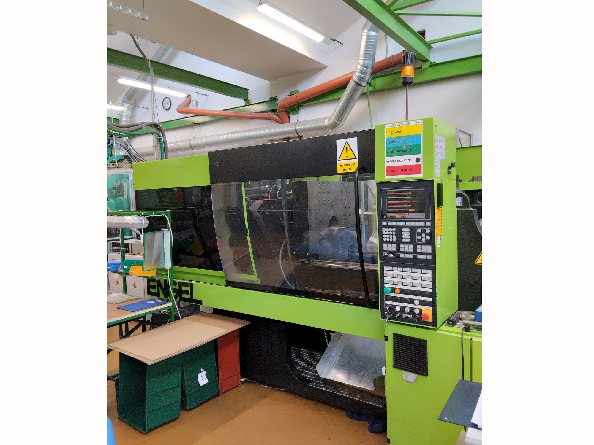 Prikaz  stroja Engel Victory 750/150 Tech  sprijeda