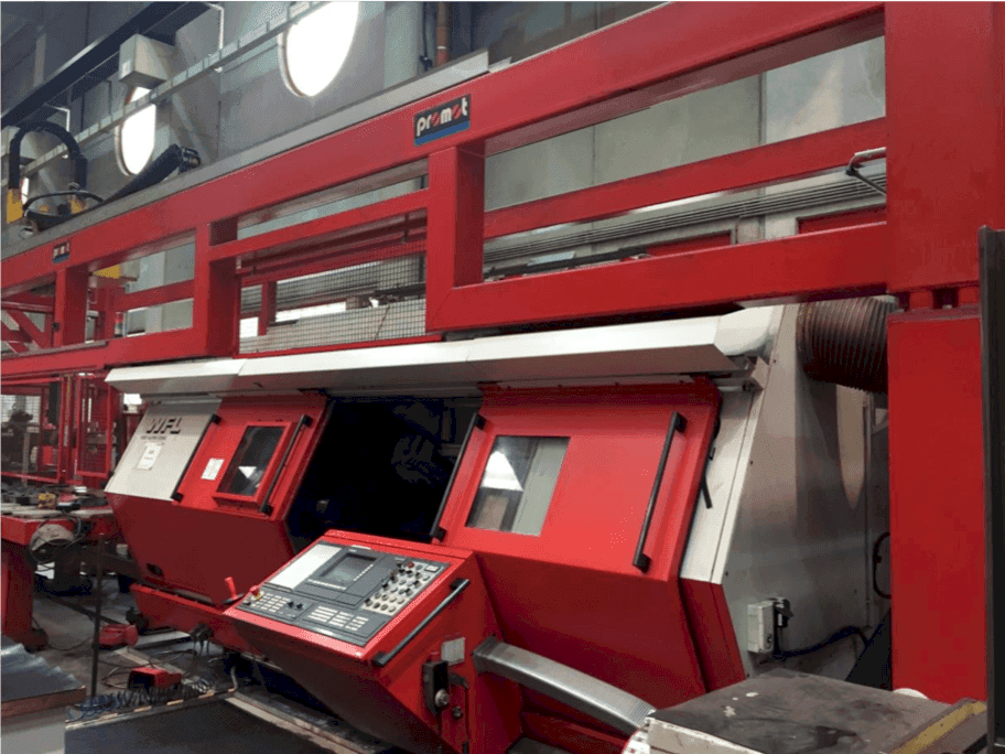 Prikaz  stroja WFL  M50  sprijeda