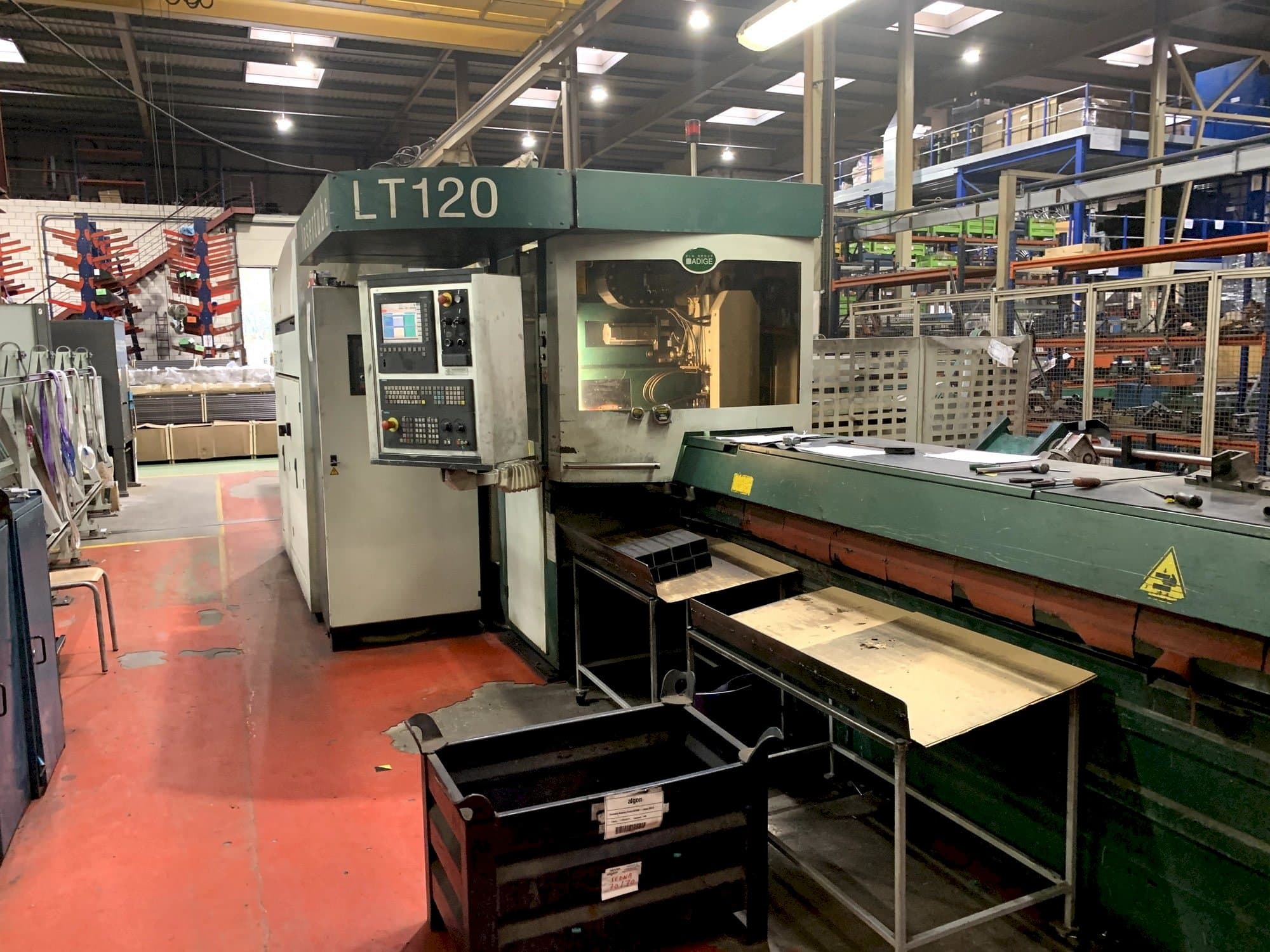 Prikaz  stroja ADIGE LT 120  sprijeda