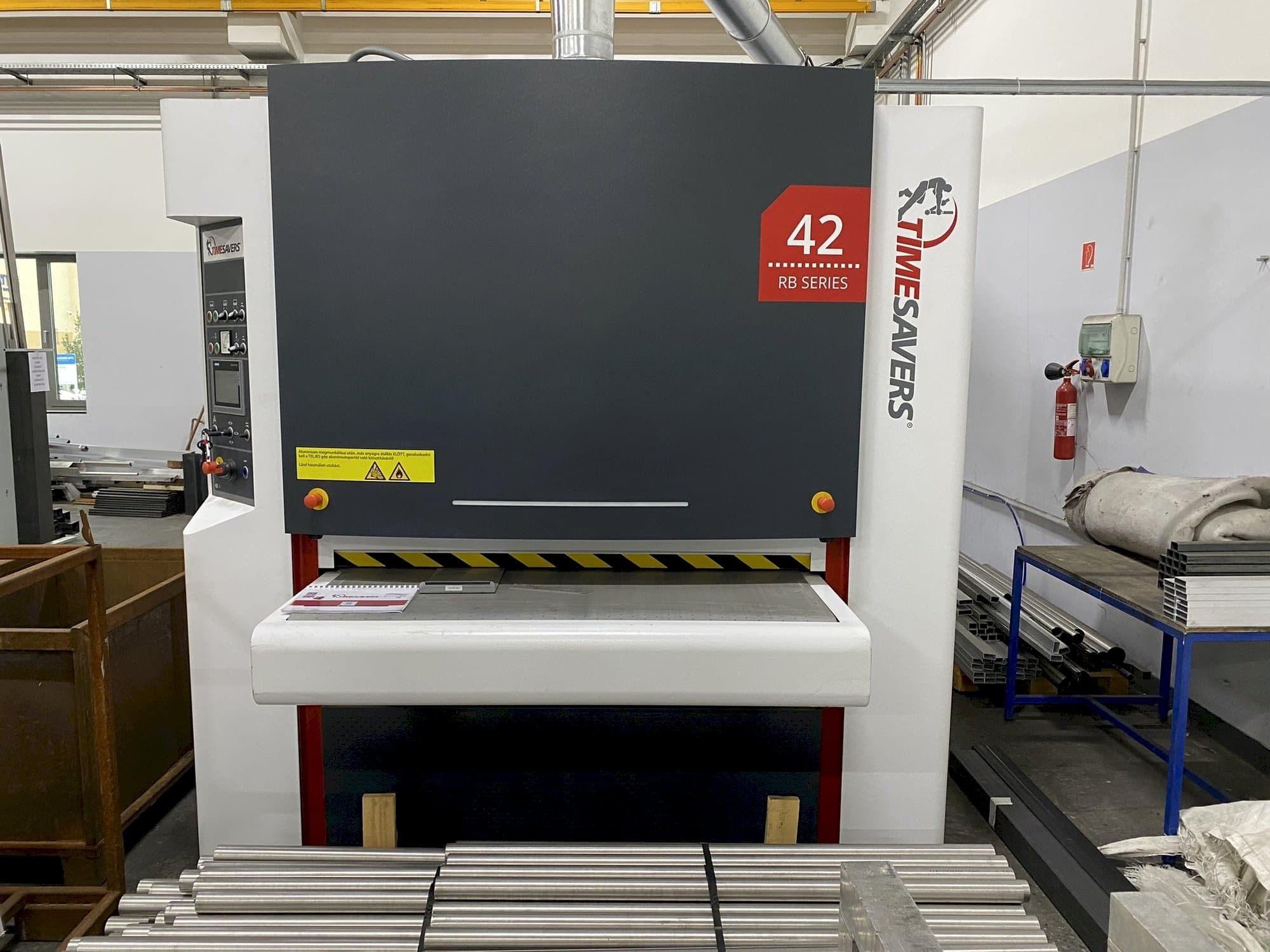 Prikaz  stroja TIMESAVERS 42-SERIE-1350-WRB  sprijeda