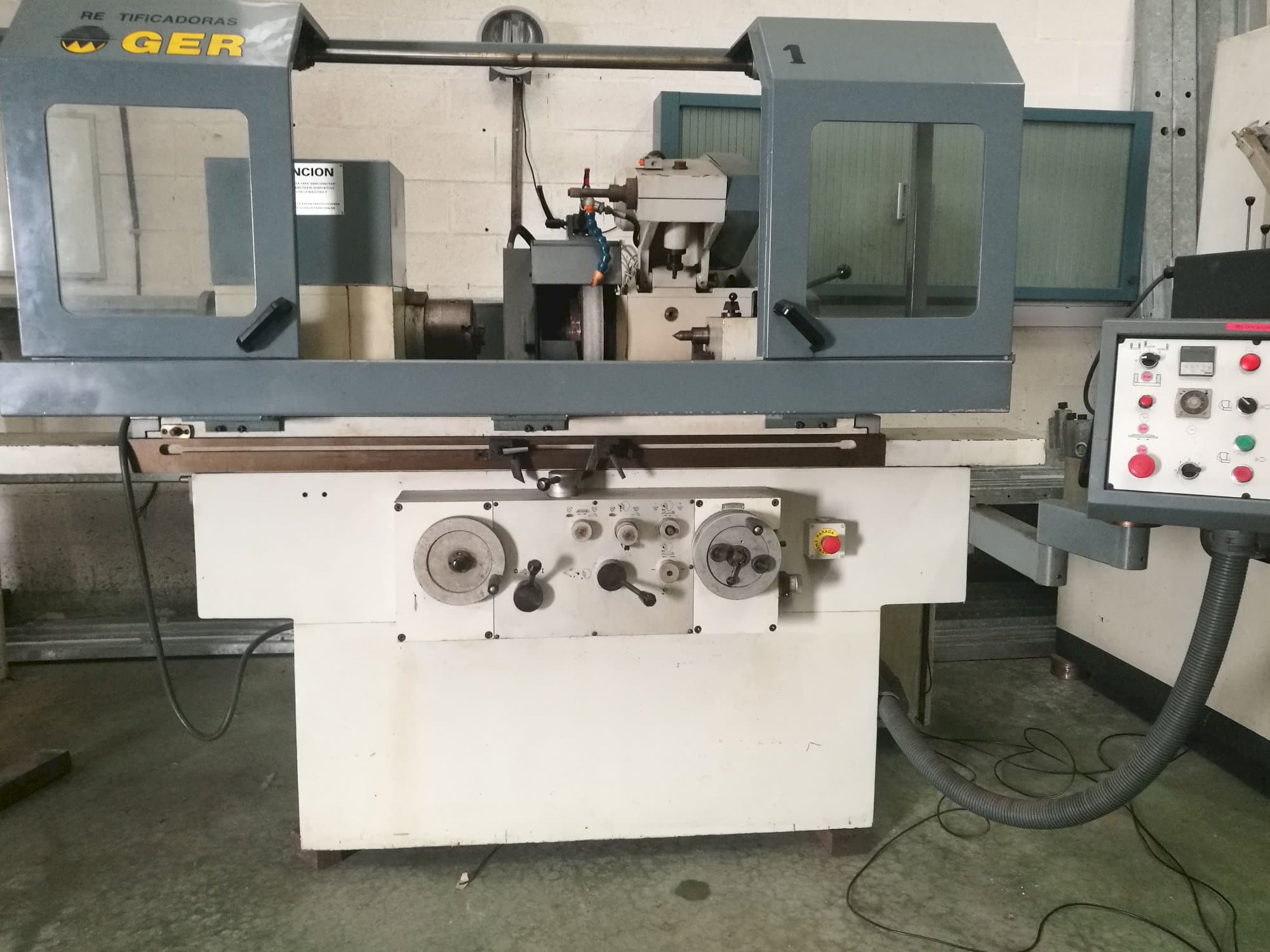 Prikaz  stroja GER C/600 sprijeda