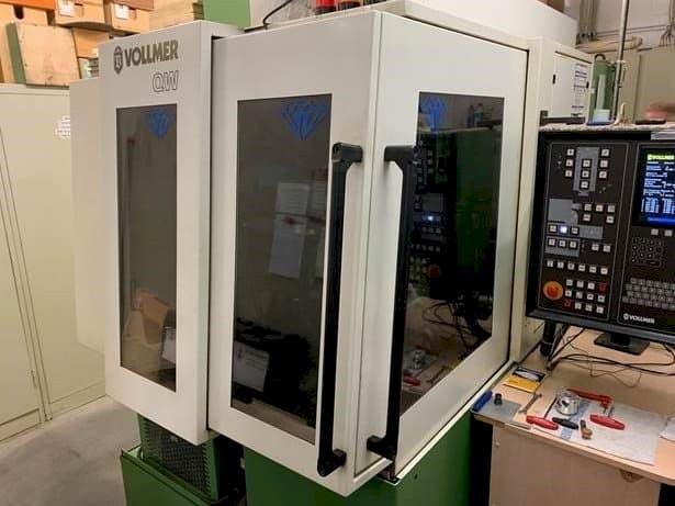 Prikaz  stroja VOLLMER QW72 P  sprijeda