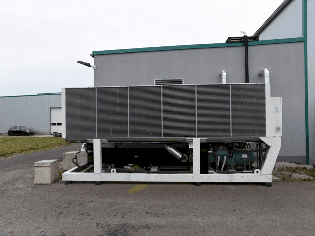 Prikaz  stroja Mitsubishi Electric Glider Evo CLA 660  sprijeda