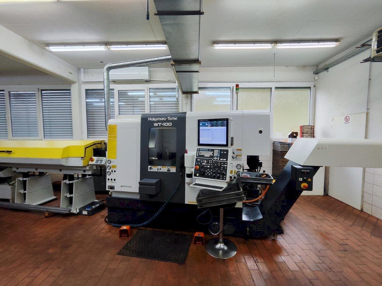 Prikaz  stroja NAKAMURA-TOME WT-100 MMY  sprijeda