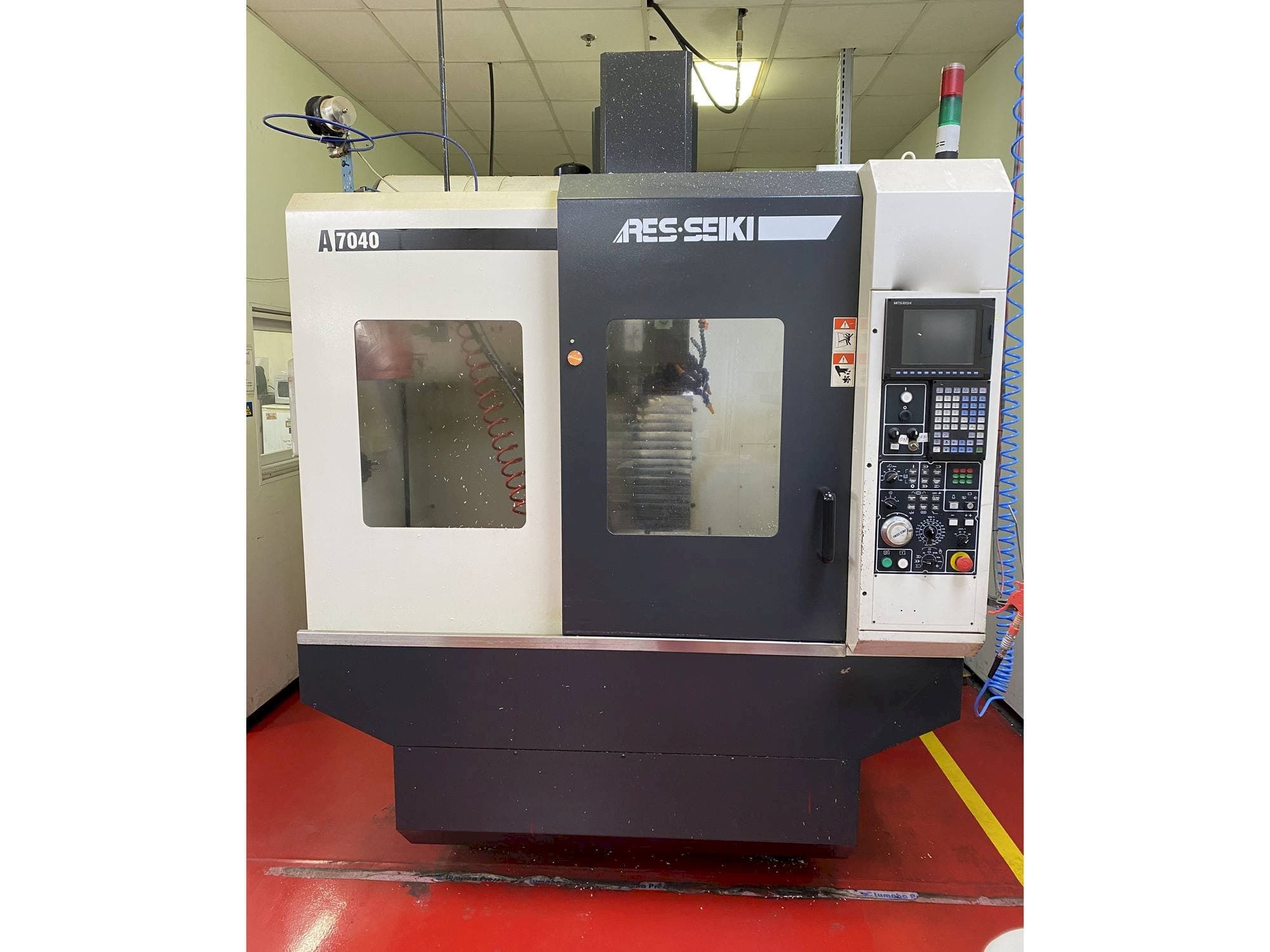 Prikaz  stroja ARES A7040  sprijeda