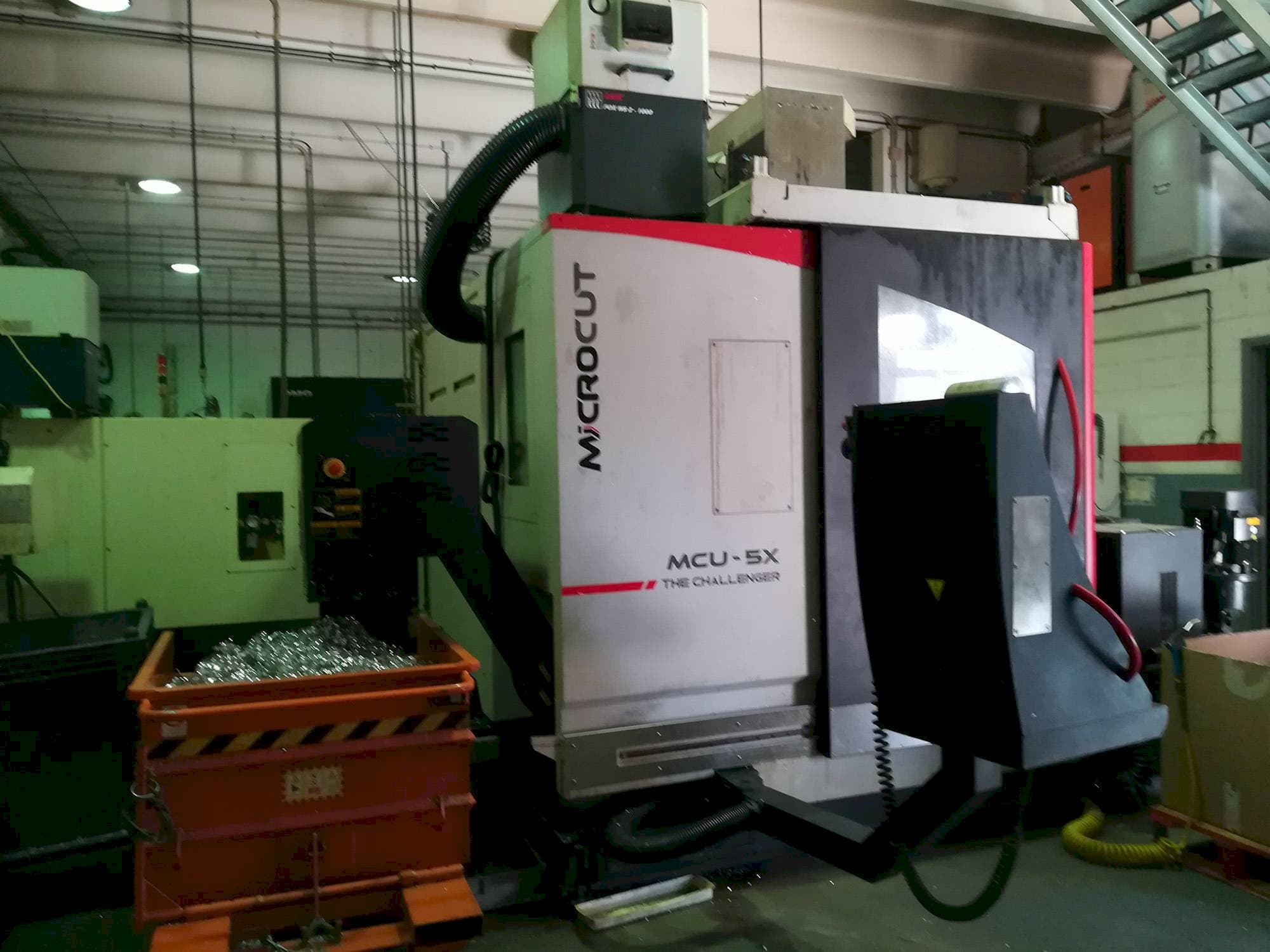 Prikaz  stroja MICROCUT MCU-5X  sprijeda