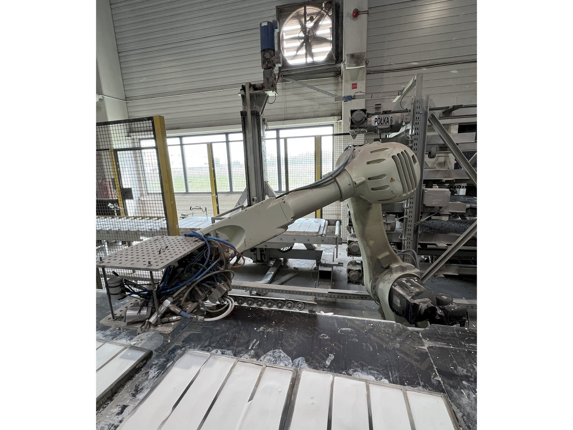 Prikaz  stroja Kawasaki 3RS050N-BC02  sprijeda