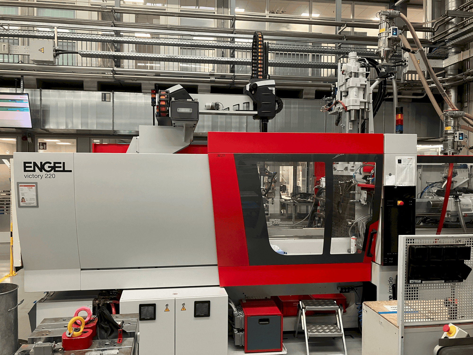 Prikaz  stroja Engel victory 500H/200V/220 combi  sprijeda