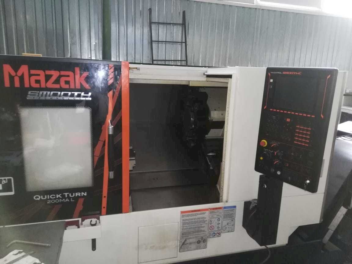 Prikaz  stroja Mazak Quick Turn 200MA L  sprijeda
