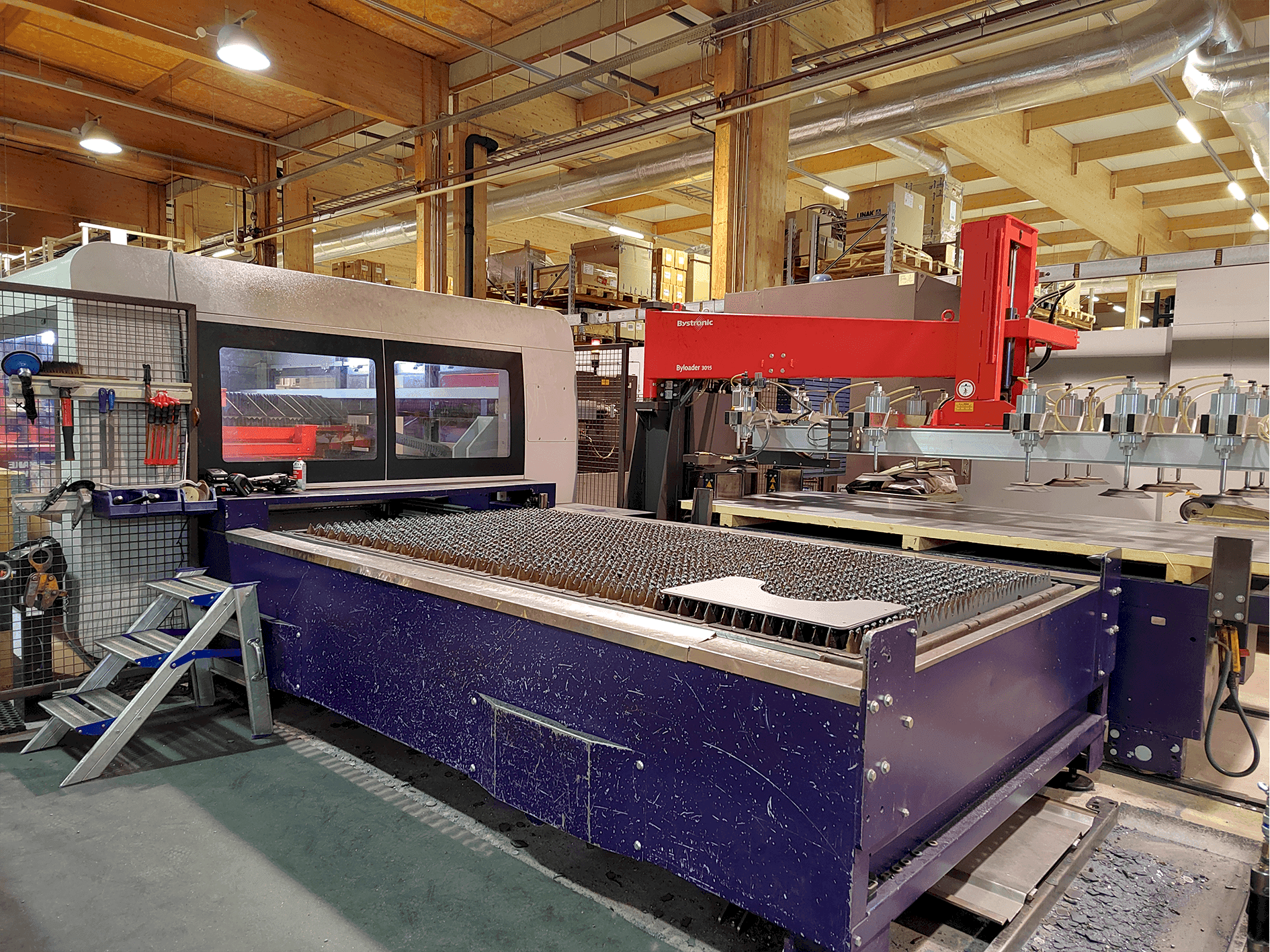 Prikaz  stroja Bystronic BySprint Pro 3015  sprijeda