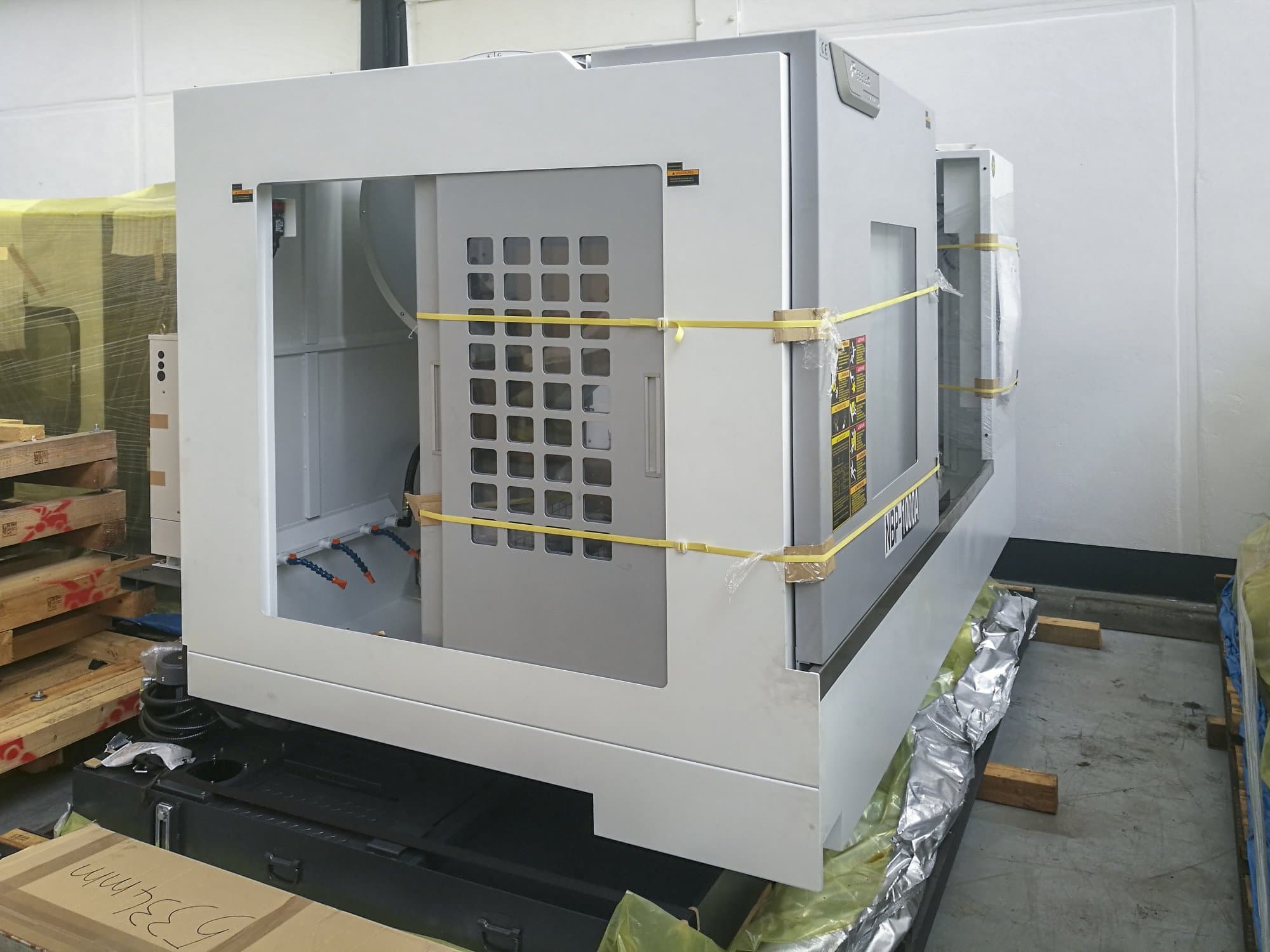 Prikaz 1 stroja Feeler NBP-1000A slijeva