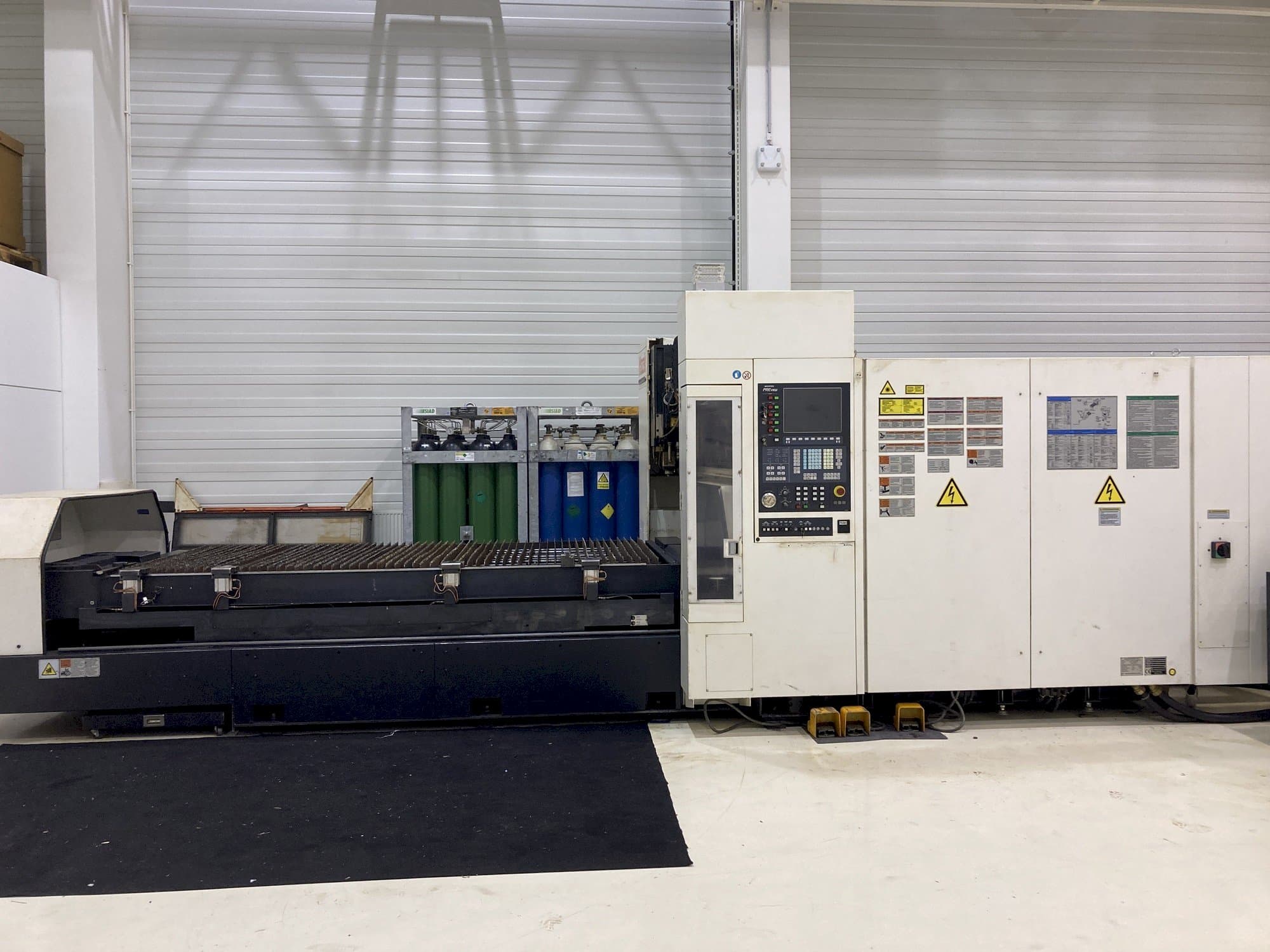 Prikaz  stroja Mazak Super Turbo-X 510 MK III RTC  sprijeda