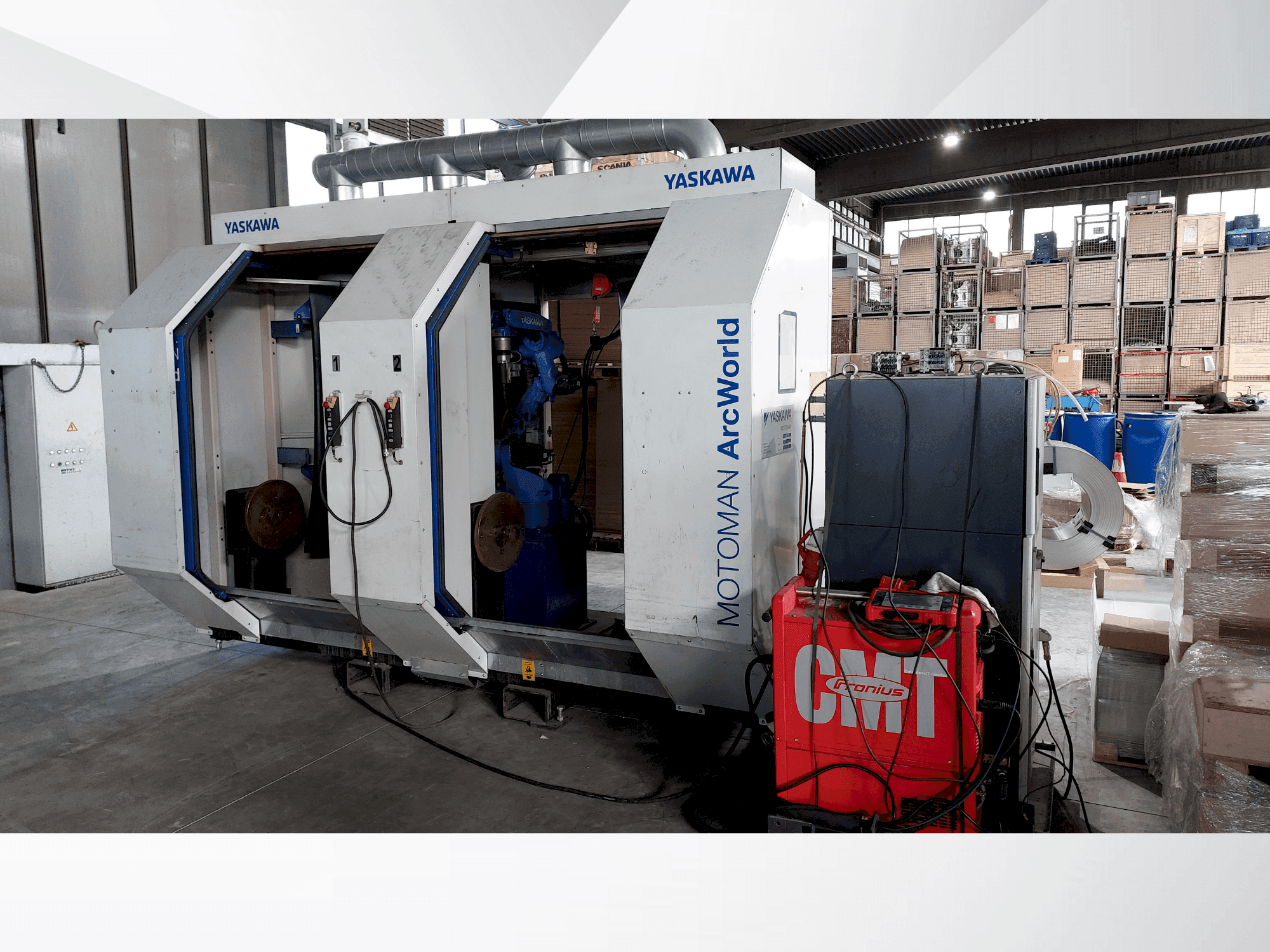 Prikaz  stroja Yaskawa Motoman ArcWorld  sprijeda