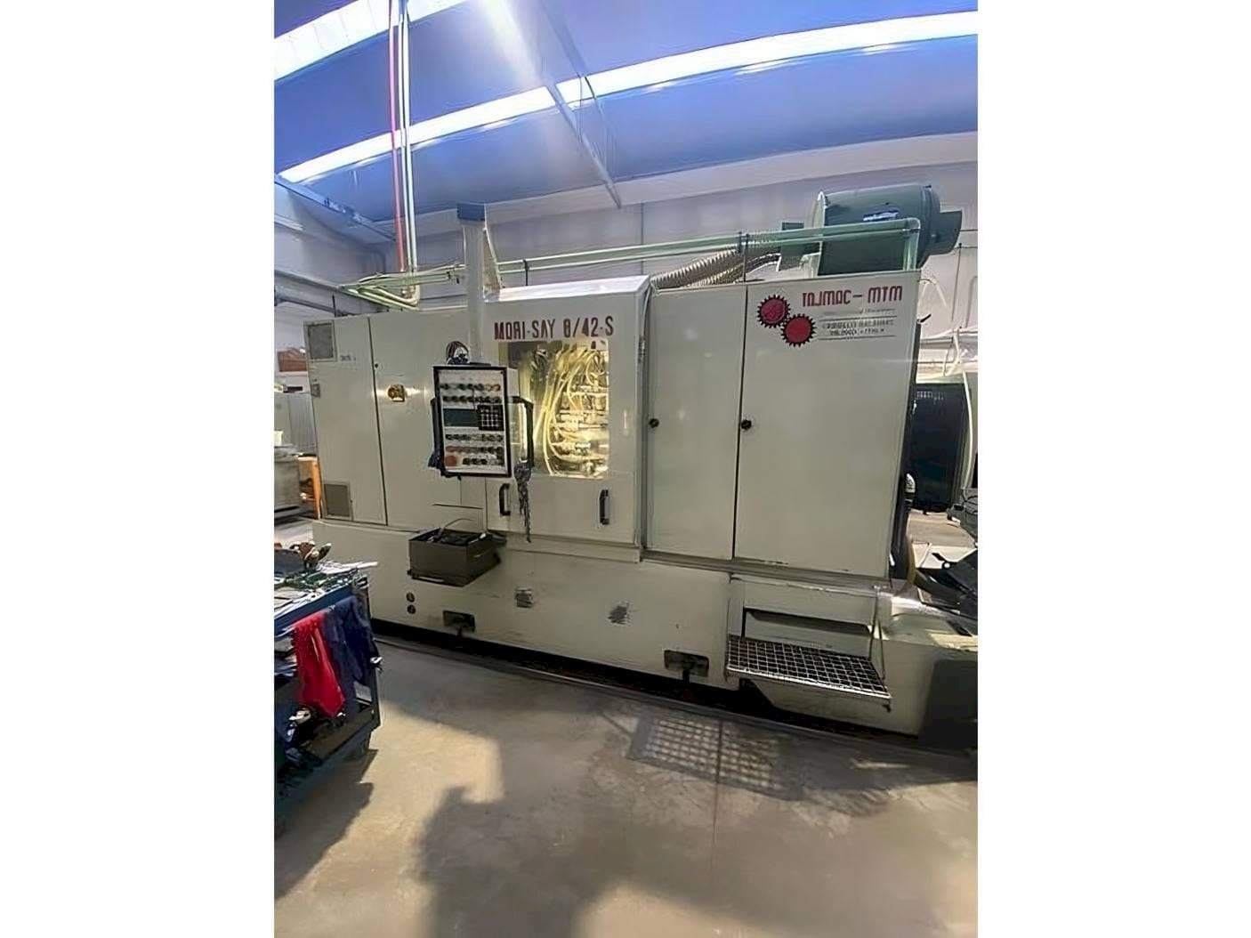 Prikaz  stroja MORI SAY 8/42-S  sprijeda