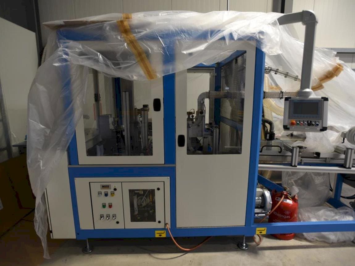 Prikaz lijeve strane  stroja TAMPOPRINT Closure Print C