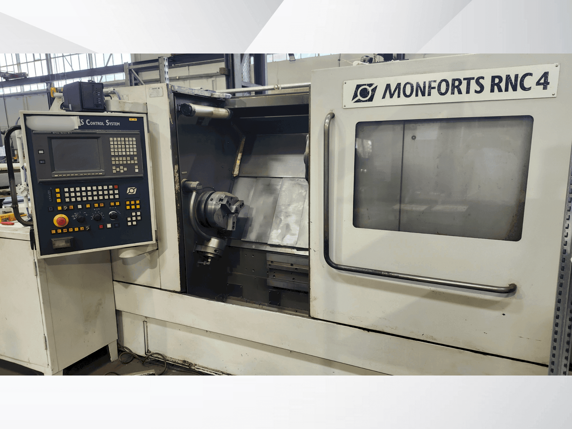 Prikaz  stroja Monforts RNC 4  sprijeda