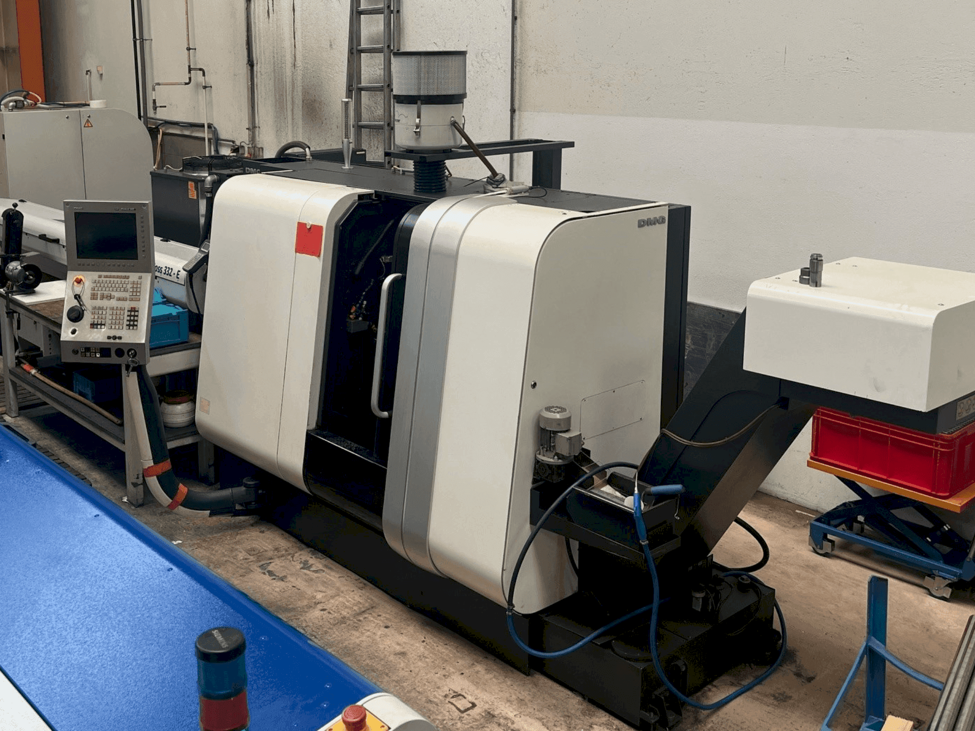 Prikaz  stroja Gildemeister Sprint 20-8  sprijeda