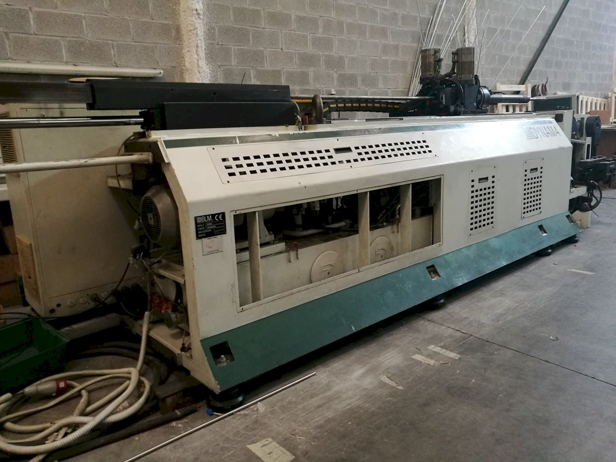 Prikaz stroja BLM DYNAM 4  slijeva