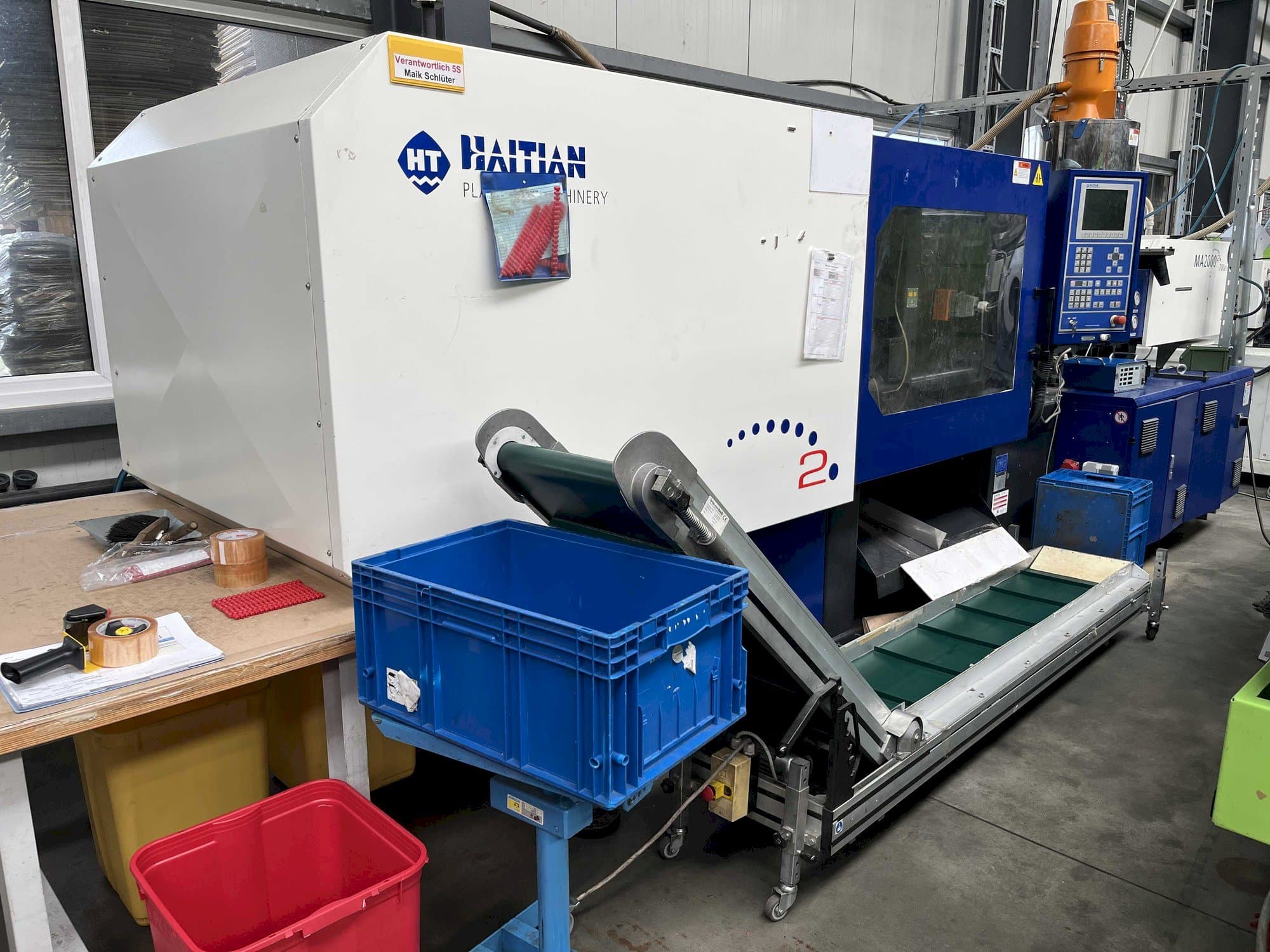 Prikaz  stroja HAITIAN MA2000 II/700eco  sprijeda