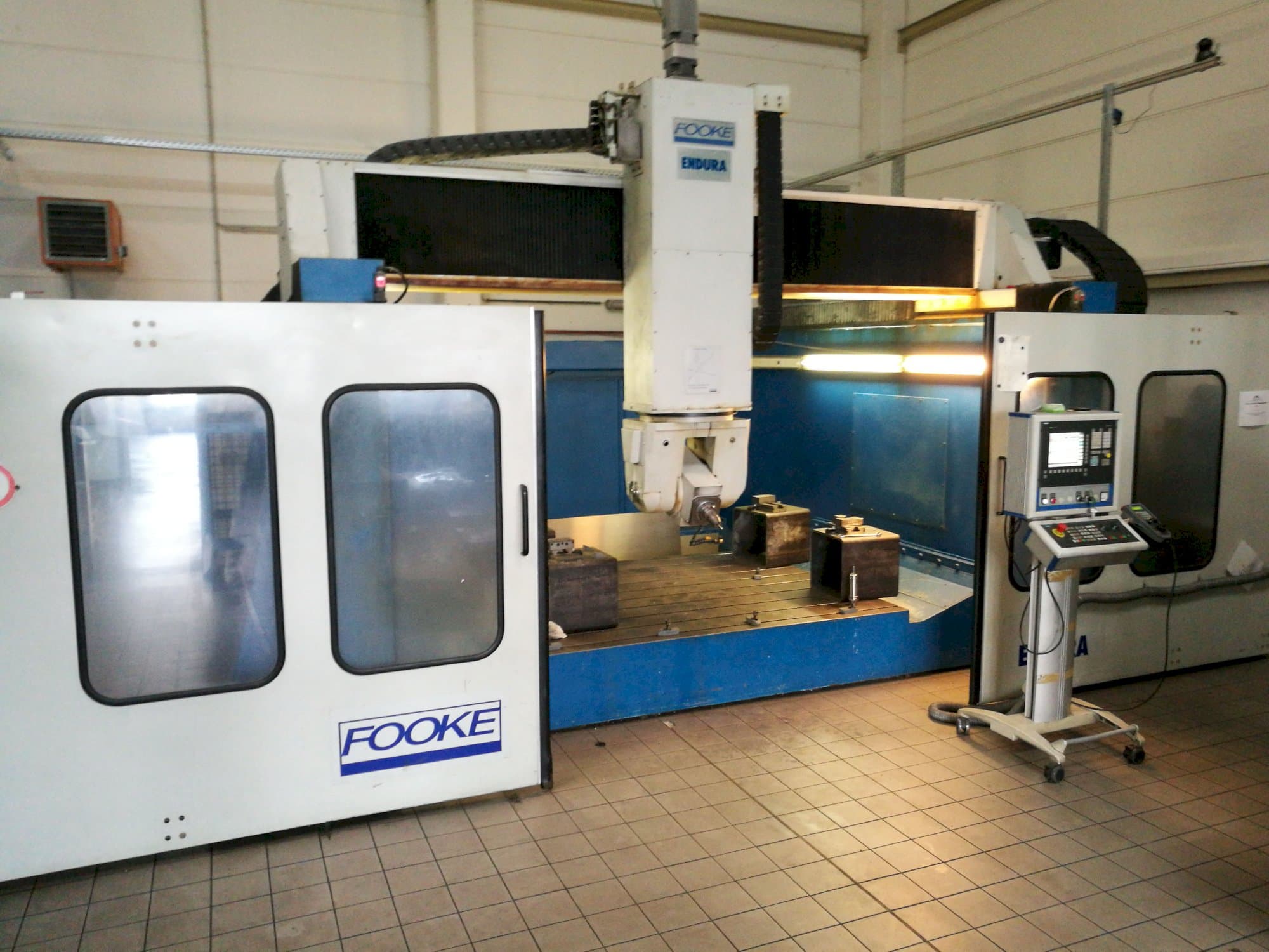 Prikaz  stroja FOOKE ENDURA 5-20/25/07/5-30 sprijeda