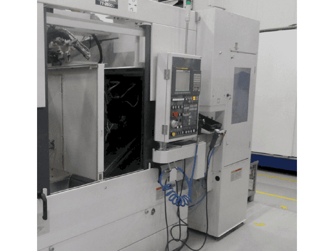 Prikaz  stroja Takisawa TT-2600G  sprijeda