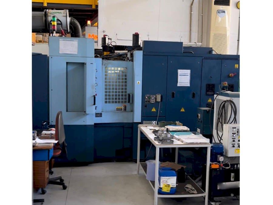 Prikaz  stroja Matsuura H-PLUS 405  sprijeda