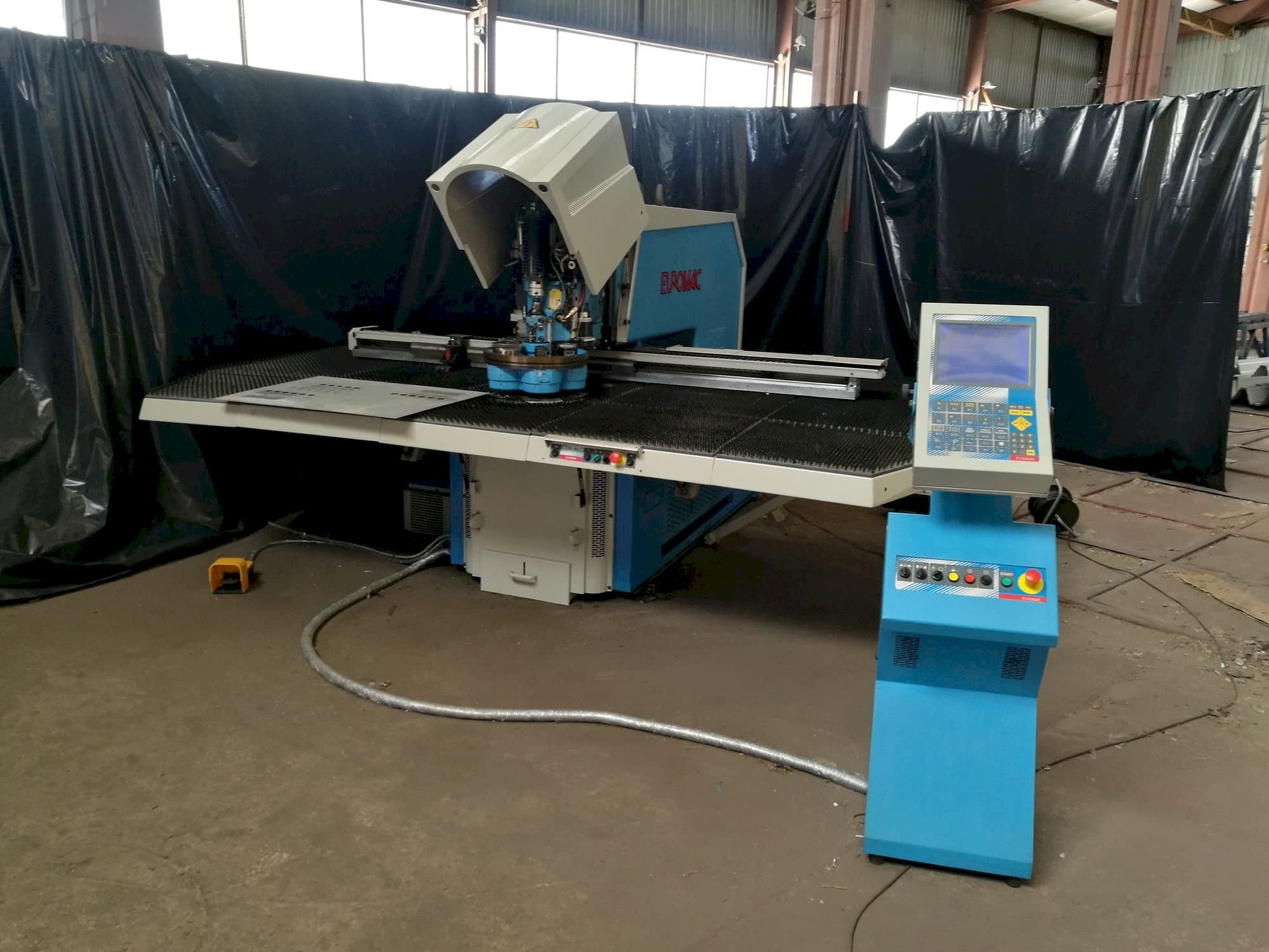 Prikaz  stroja Euromac MTX INDEX  sprijeda