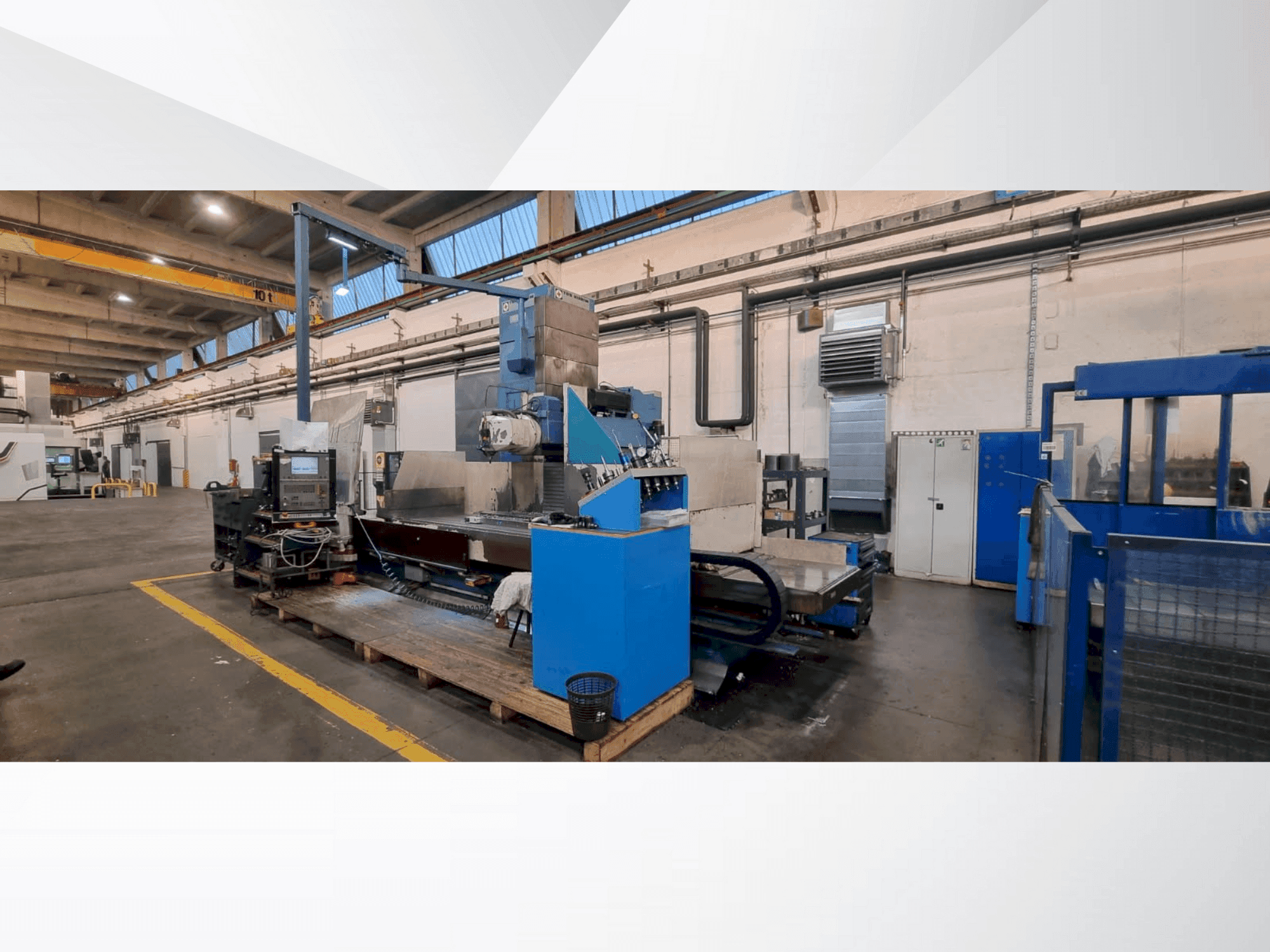 Prikaz  stroja TOS KUŘIM FS 100 S/A3  sprijeda